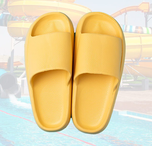 Adult beach slippers